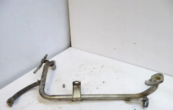 Toyota Corolla E120 E130 Gearbox oil cooler pipe/hose 16268-0D060