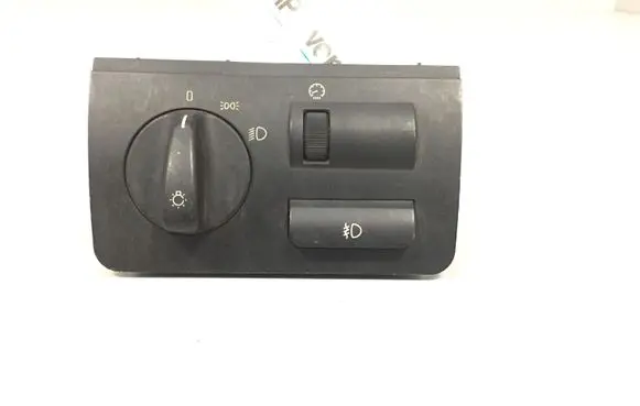 BMW X5 E53 Light switch 8372205