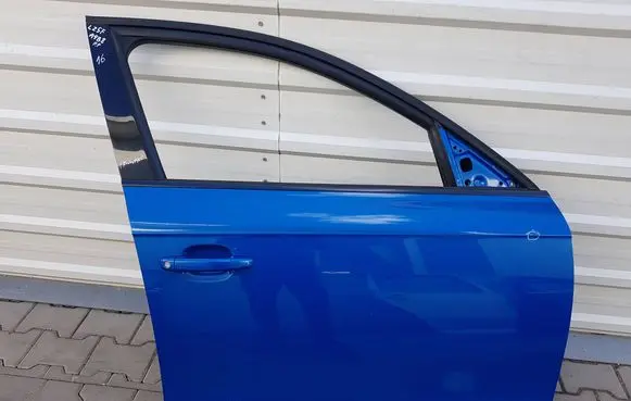 Audi A4 S4 B8 8K Front door 