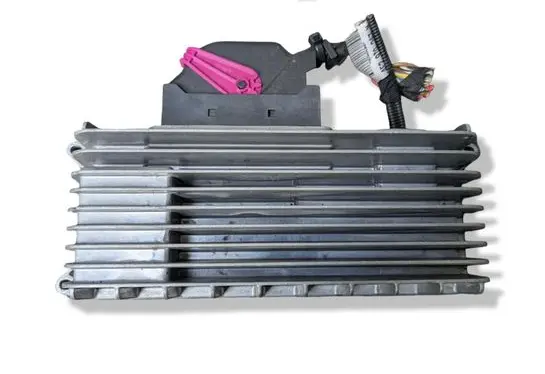 Audi A6 S6 C6 4F Sound amplifier 4F0035223L 4F0910223K