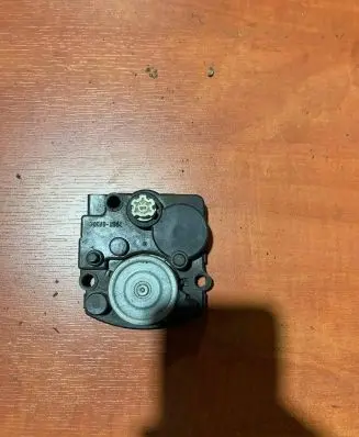 Lexus RX 450H Headlight level adjustment motor 8566430010 3710079075