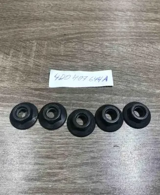 Audi A4 S4 B5 8D Nuts/bolts 4d0407644a