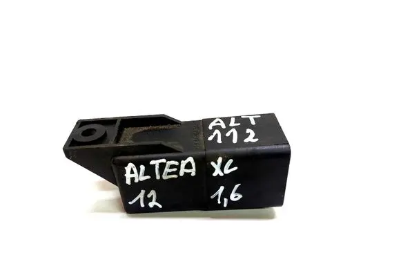 Seat Altea XL Glow plug pre-heat relay 0281003038