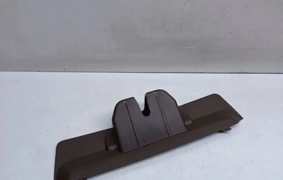 Porsche Cayenne (92A) Tailgate/boot lid lock trim 7P5827520C