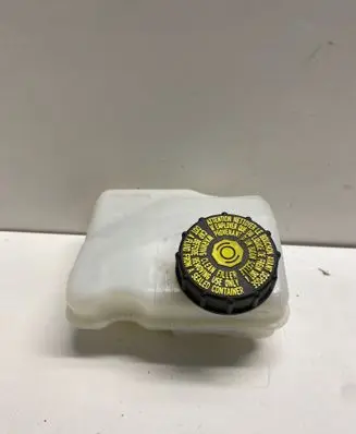 Volvo XC60 Brake fluid reservoir 06335650631