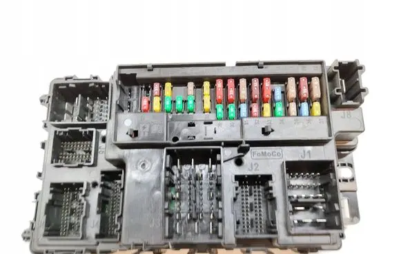 Ford Mondeo MK V Fuse box set HU5T15604BFG