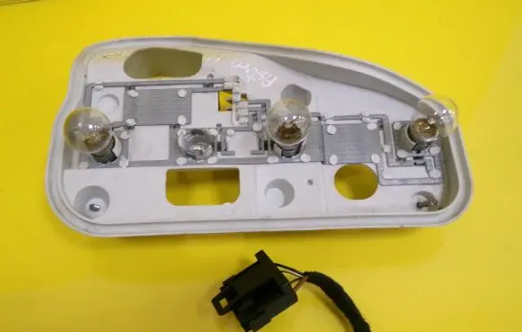 Opel Astra H Tail light bulb cover holder 417042 417046