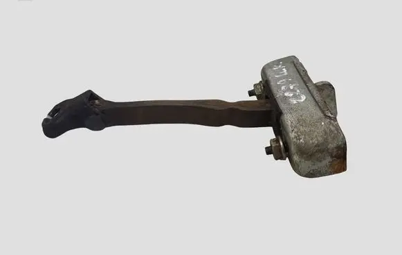 Toyota Auris 150 Rear door check strap stopper