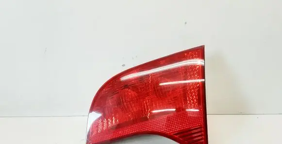 Audi A4 S4 B7 8E 8H Tailgate rear/tail lights 8E9945094