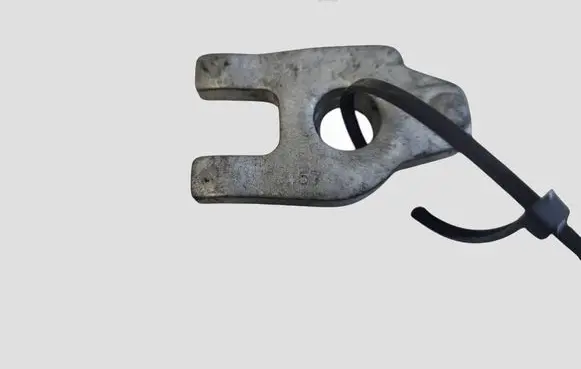 Nissan Qashqai Fuel Injector clamp holder