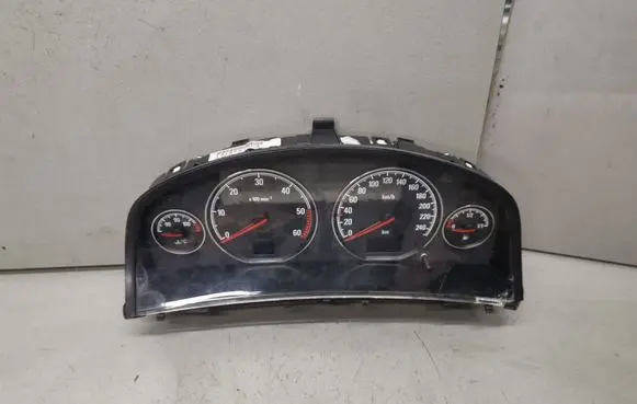 Opel Signum Speedometer (instrument cluster) 13186676CX