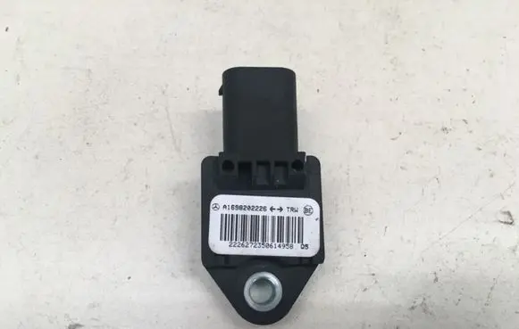 Mercedes-Benz A W169 Airbag deployment crash/impact sensor A1698202226
