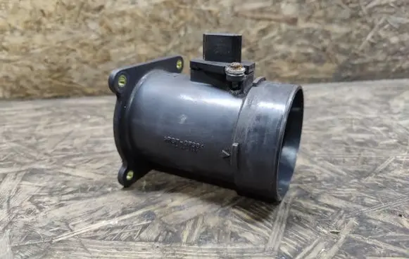 Infiniti G35 Mass air flow meter 22680CA000