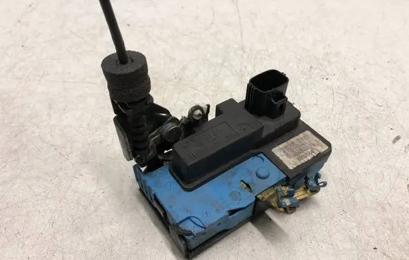 Front door lock