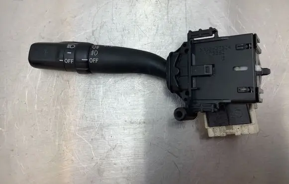 Toyota Corolla Verso AR10 Indicator stalk 173650