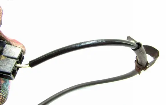 Mitsubishi Colt ABS brake wheel speed sensor MR235956