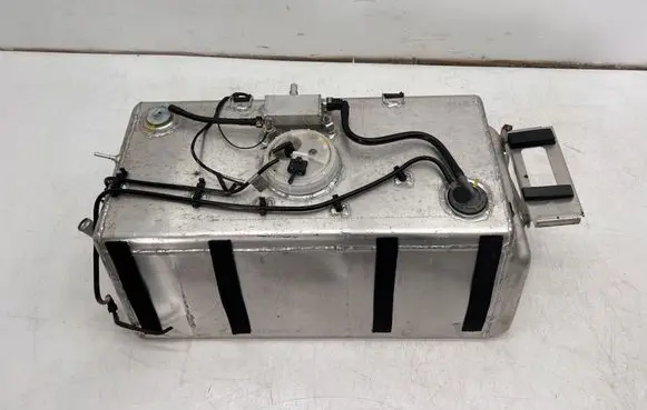 Maserati GranSport Fuel tank