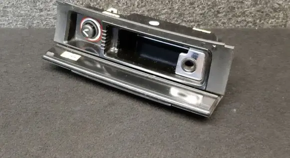 Ashtray (front)