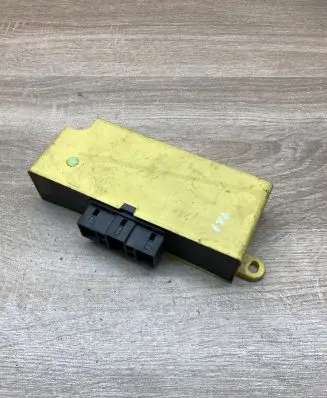 Mercedes-Benz E W124 Comfort/convenience module 1248203126 5DS006476