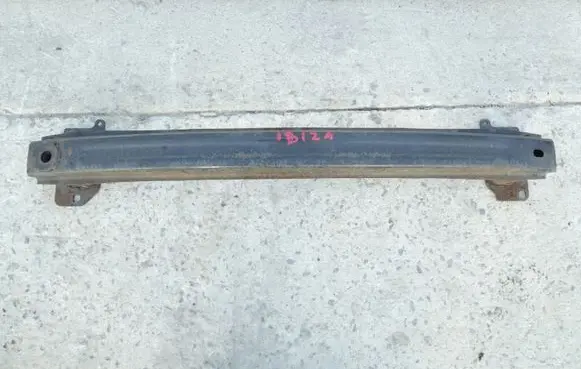 Seat Ibiza IV (6J,6P) Front bumper cross member
