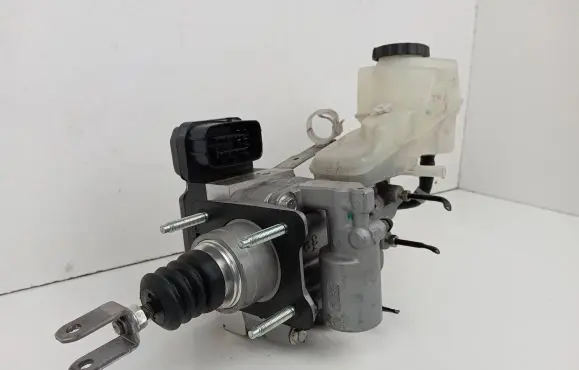 Toyota Prius (XW50) ABS Pump 4721047110 A16D041043 LW11010002