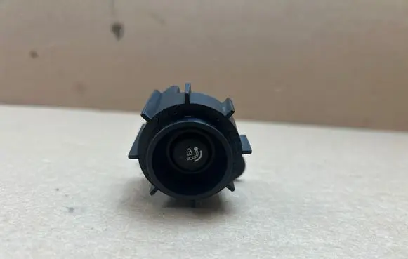 BMW 5 F10 F11 Switch for retractable tow bar 6942608 6776290