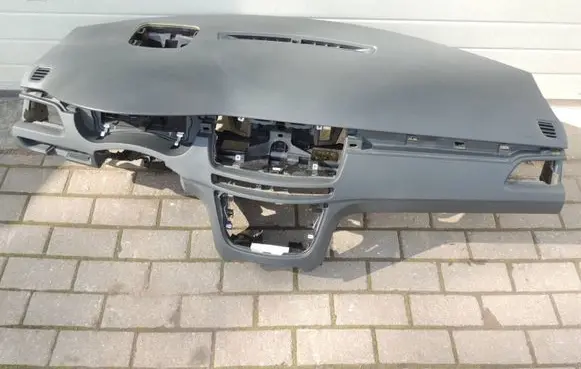 Peugeot 508 Dashboard 8247CJ 8217G2 9686447877