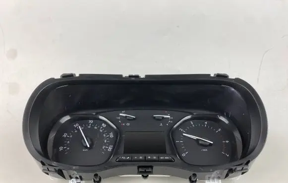 Opel Vivaro Speedometer (instrument cluster) 9837561480