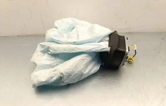 Tesla Model Y Juniper Steering wheel airbag 2003661EUC