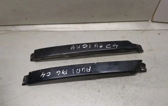 Audi A6 S6 C4 4A Under headlight/headlamp trim 4A0853207D 4A0853209D