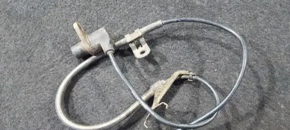 Toyota Yaris ABS brake wheel speed sensor 0265006674 89543-0D010