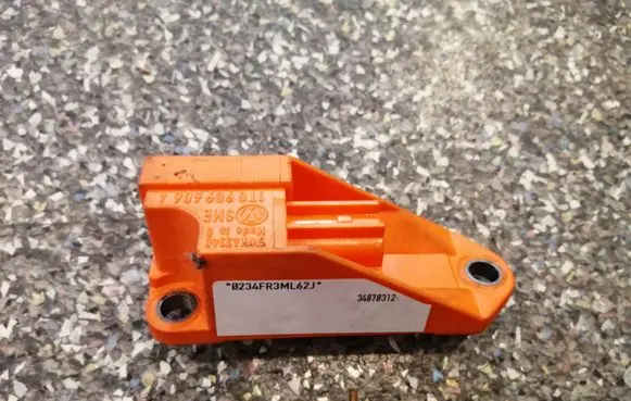 Skoda Fabia Mk2 (5J) Airbag deployment crash/impact sensor 1T0909606A