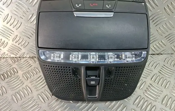Mercedes-Benz GLC C253 Front seat light A0009018503