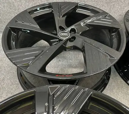 Audi e-tron R22 alloy rim 4KE601025B