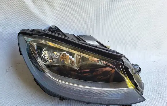 Mercedes-Benz C W205 Headlight/headlamp A2058200261 030128420201 LE12A6293