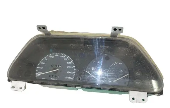 Mazda 323 Speedometer (instrument cluster)