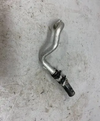 Audi Q7 4M Engine coolant pipe/hose 059121065EA