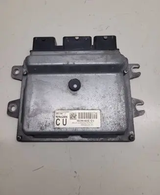 Nissan Juke I F15 Engine control unit/module MEC940040 MEC940