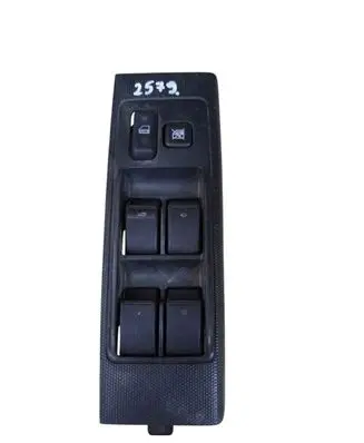 Toyota Corolla Verso AR10 Electric window control switch 742320F010