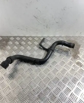 Audi A6 S6 C5 4B Engine coolant pipe/hose 4B0121101E