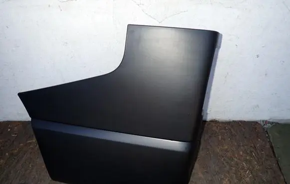 Opel Vivaro Rear bumper corner part panel trim 850170388R