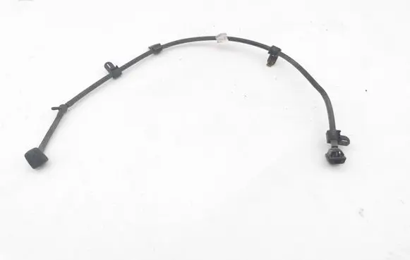 Windshield washer spray nozzle