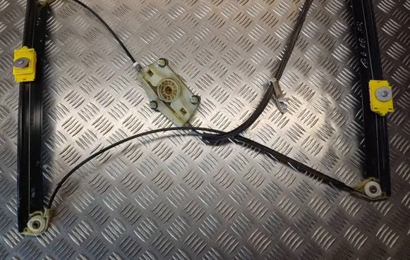 Audi A6 S6 C6 4F Front window lifting mechanism without motor 4F0837461C