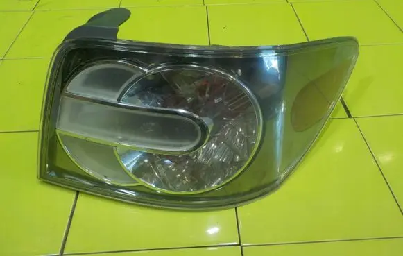 Suzuki SX4 Rear/tail lights 