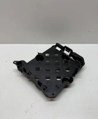 Audi Q8 Engine control unit holder 4M0907650C