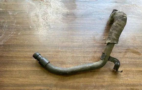 Peugeot 807 Engine coolant pipe/hose
