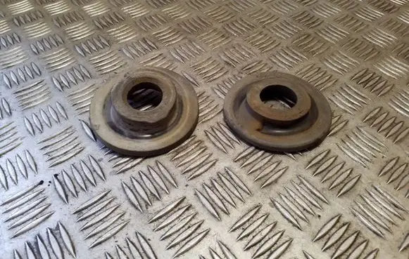 Audi TT TTS Mk2 Rear coil spring rubber mount 