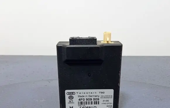 Volkswagen PASSAT B6 Other control units/modules 4F0909509