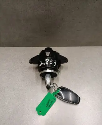 Volkswagen Touareg II Ignition lock 7P6905843B 33305101