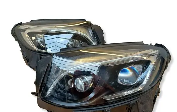 Mercedes-Benz GLC C253 Headlights/headlamps set 2539060301